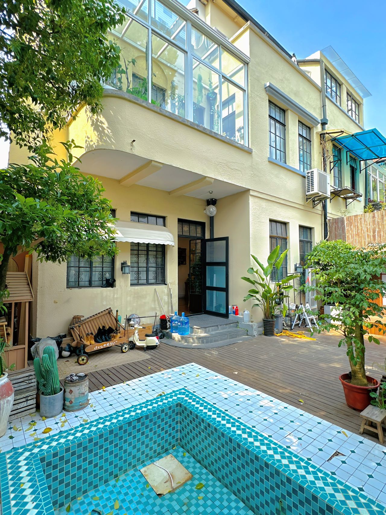 「上方花園」整幢花園洋房在售,雙開間格局,掛牌保護建筑